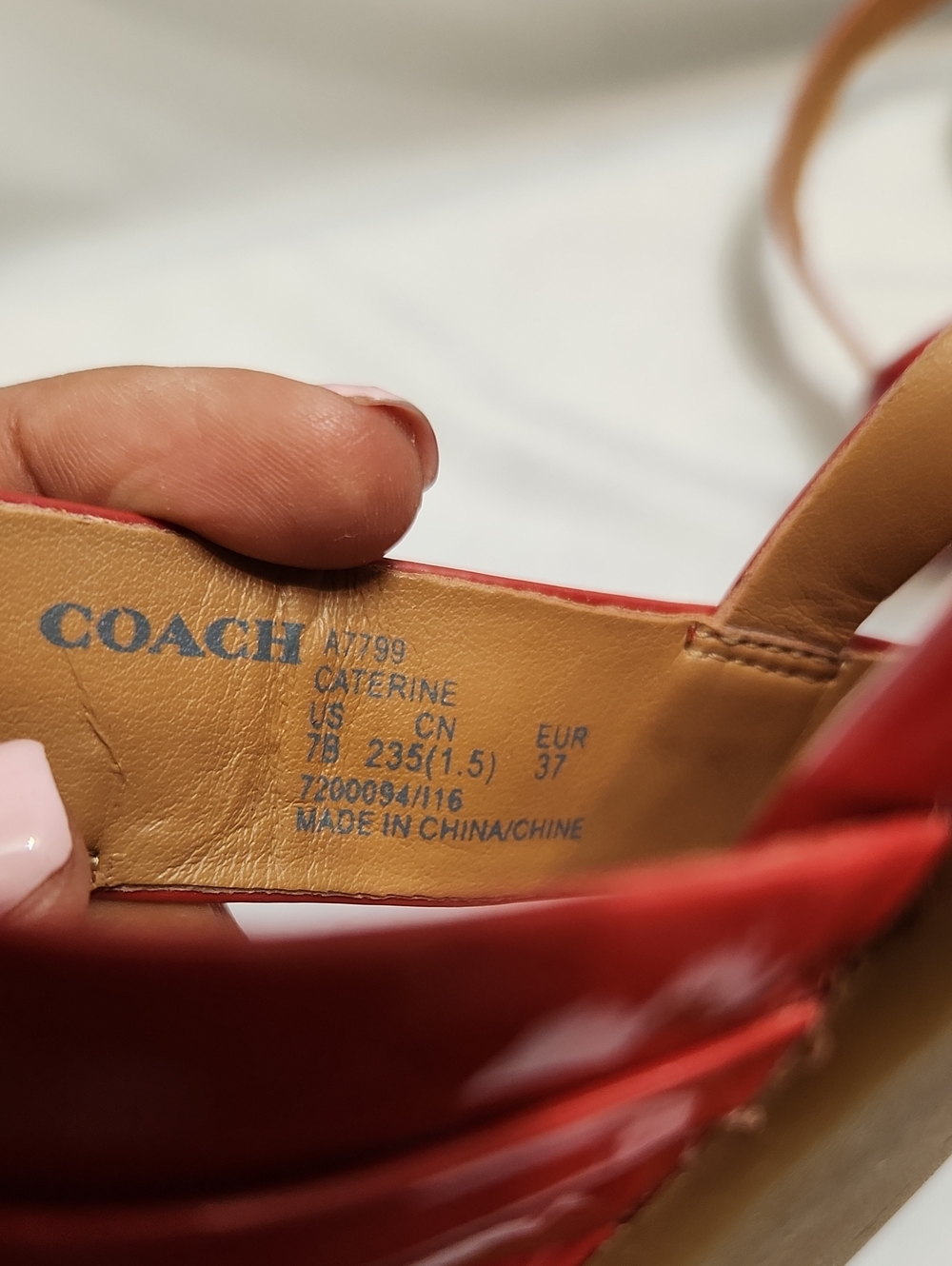Coach Catherine Red Gold Glossy Patent Leather T-Strap Sandals (W Size 7) - Picture 10 of 11